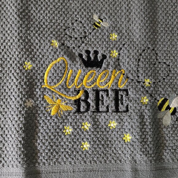 Custom Embroidered Kitchen Towel Set - Picture 3 of 3